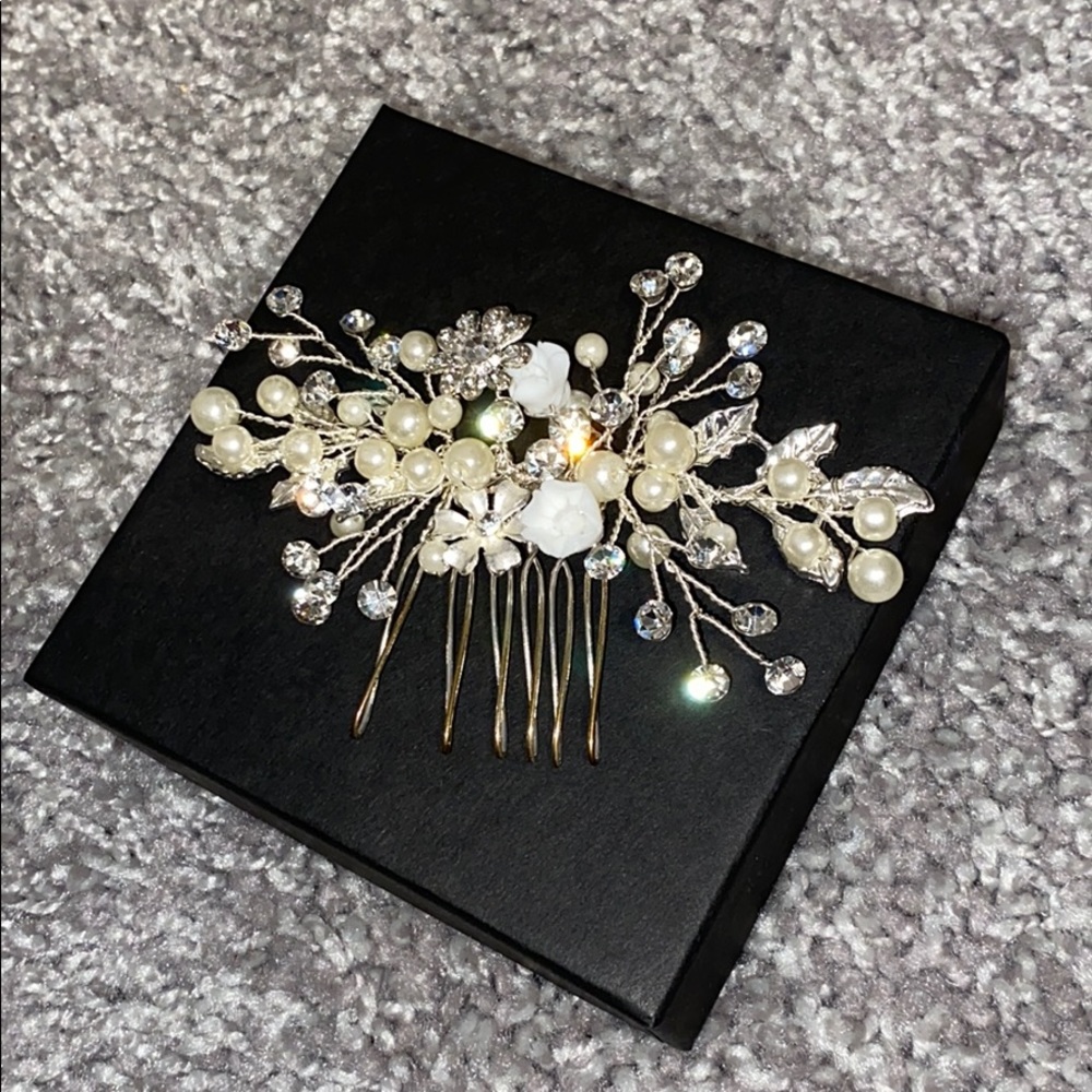 Hair Barrette